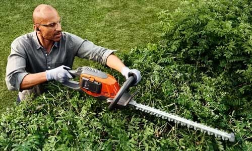 So wird das Heckenschneiden zur angenehmen, einfachen Arbeit. Entscheiden Sie sich für einige intelligente...