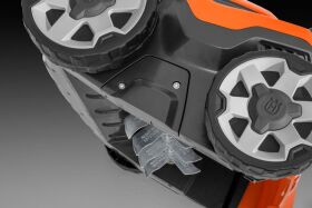 Husqvarna Akku Vertikutierer S 138i inkl. Akku BLi20 und Ladegerät QC80