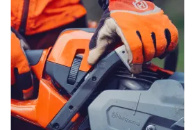 Husqvarna Motorsäge 564 XP® G Fuel Inject 20"-50cm X-Tough Light RSN 3/8" C85  - NEUHEIT - betriebsfertig montiert