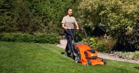 Husqvarna Akku Rasenmäher LC 247i (ohne Akku)