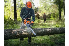 Husqvarna Motorsäge 450X (15" 38cm) -  Montiert - neuestes Modell