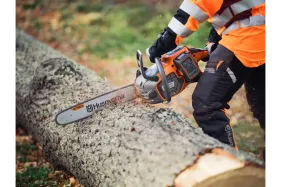 Husqvarna Akku Motorsäge 550i XP® G (15" 38cm)