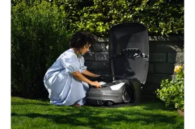 Husqvarna Automower® Garage M