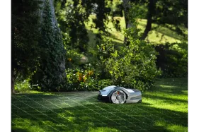Husqvarna Automower® 410VE NERA EdgeCut KI-Kamera GPS - Neuheit 2026 - Retoure mit größeren Gebrauchsspuren