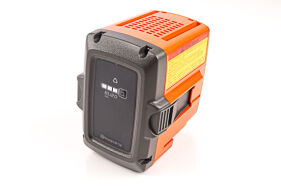 Husqvarna Akku-Trimmer 215iL inkl. BLi20 &amp; C80