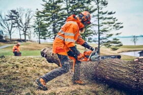 Husqvarna Motorsäge 562 XP® Mark II (18") aktuelles Modell - betriebsfertig montiert