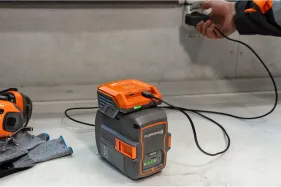 Husqvarna USB150X Adapter